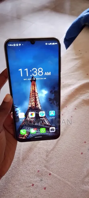 Mobile Phone 128 GB Gold
