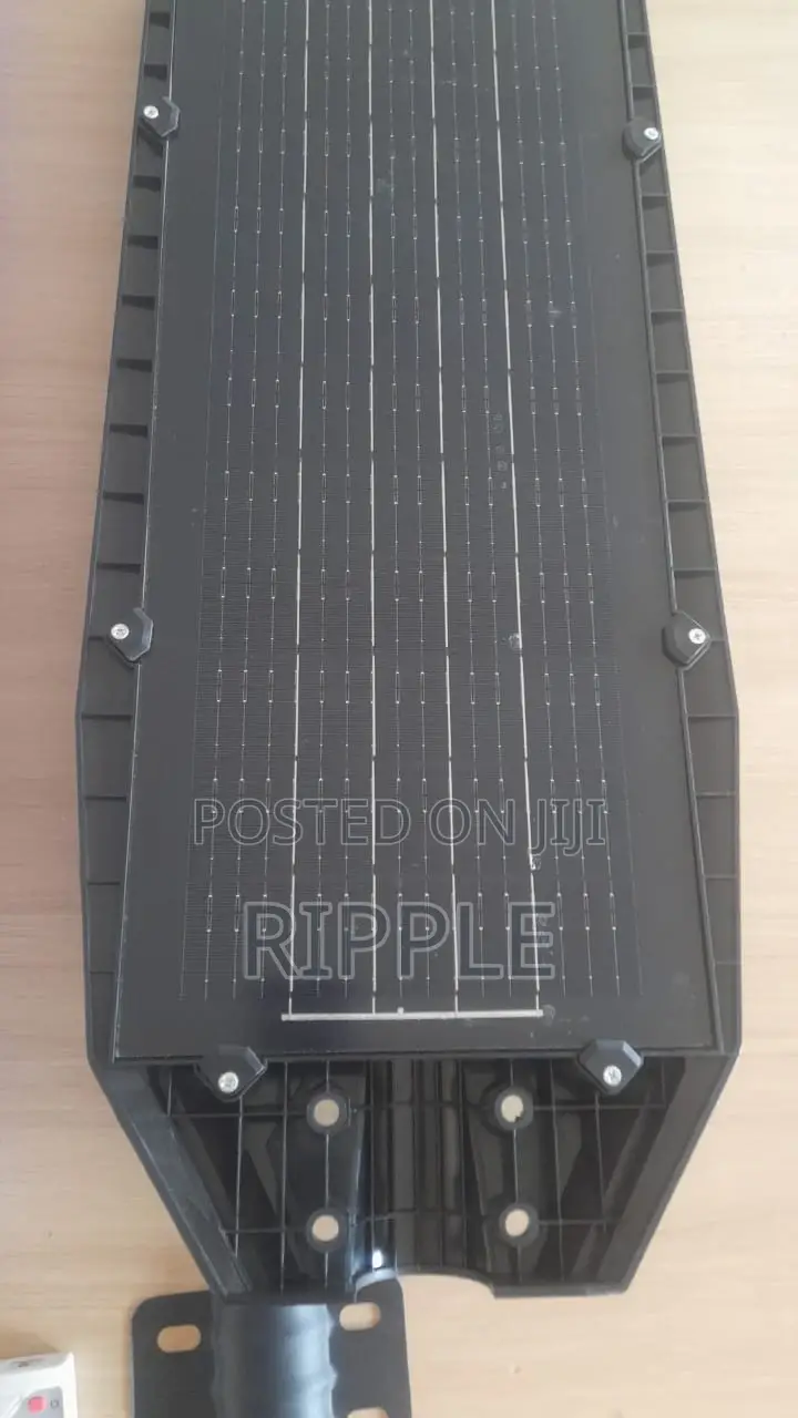 500W All-in-One Solar Street Light IP66 AAS-P500 Remote