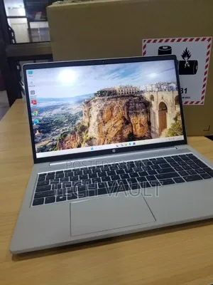 Laptop HP ProBook 450 G9 8GB Intel Core i7 SSD 512GB