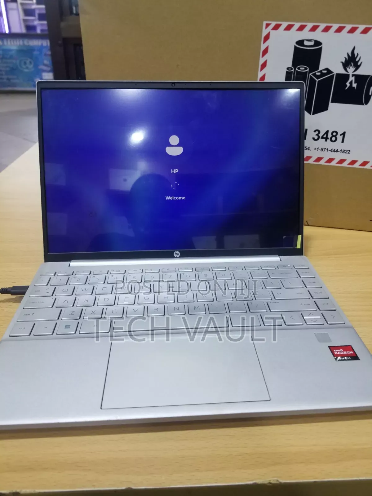 New Laptop HP Pavilion 13z 16GB AMD Ryzen 7 SSD 512GB