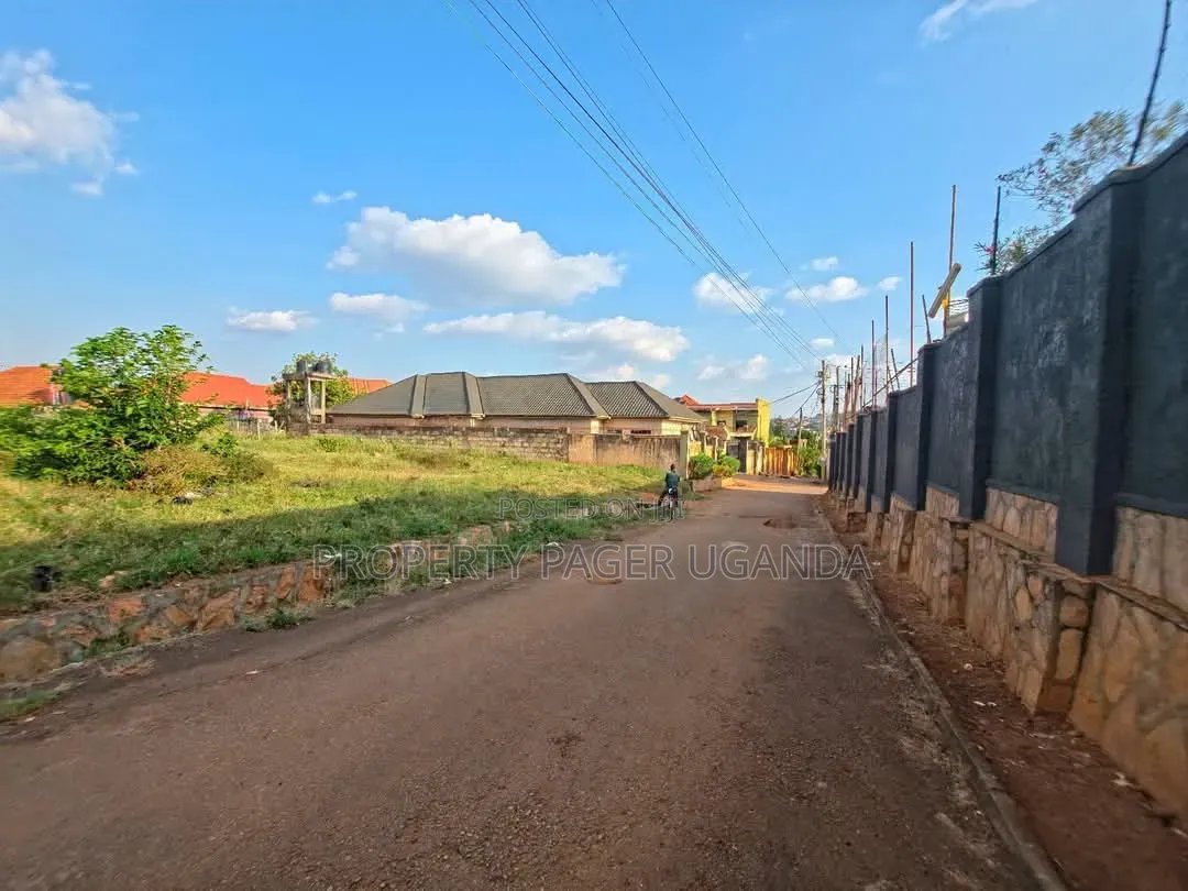 12 Decimals for Sale in Najjera-Kungu