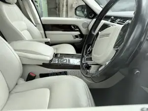 Land Rover Range Rover Vogue 2019 Black