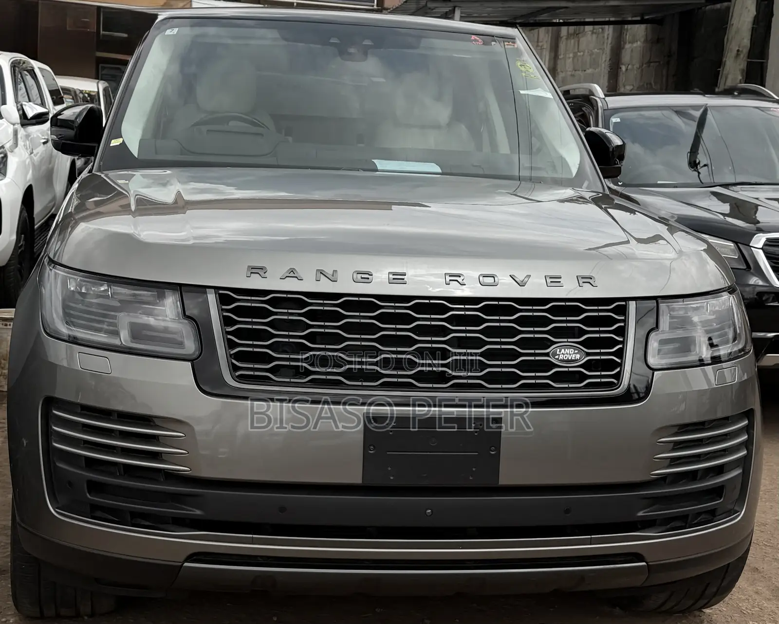 Land Rover Range Rover Vogue 2020 Gray