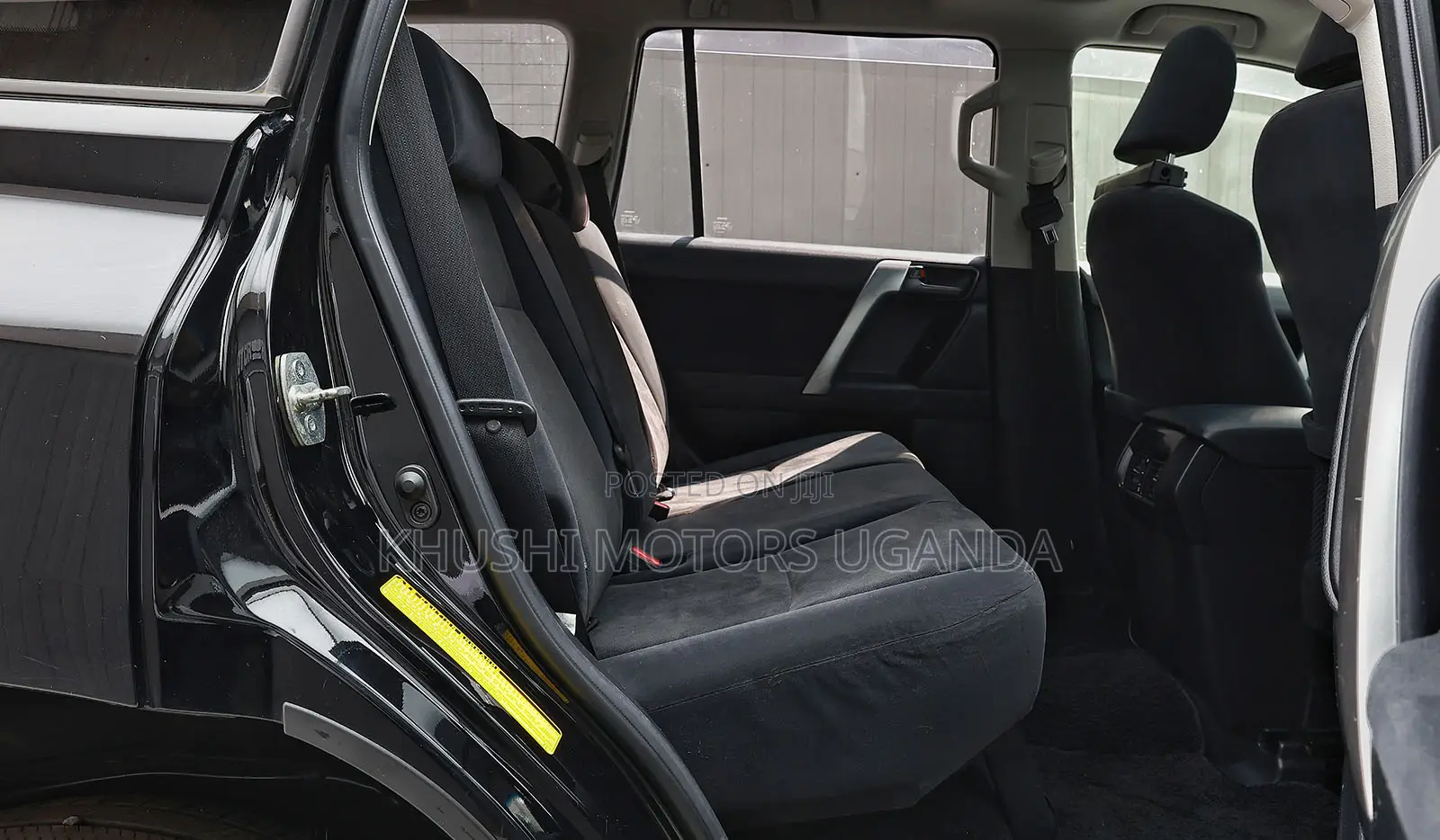 Toyota Land Cruiser Prado 2017 Black