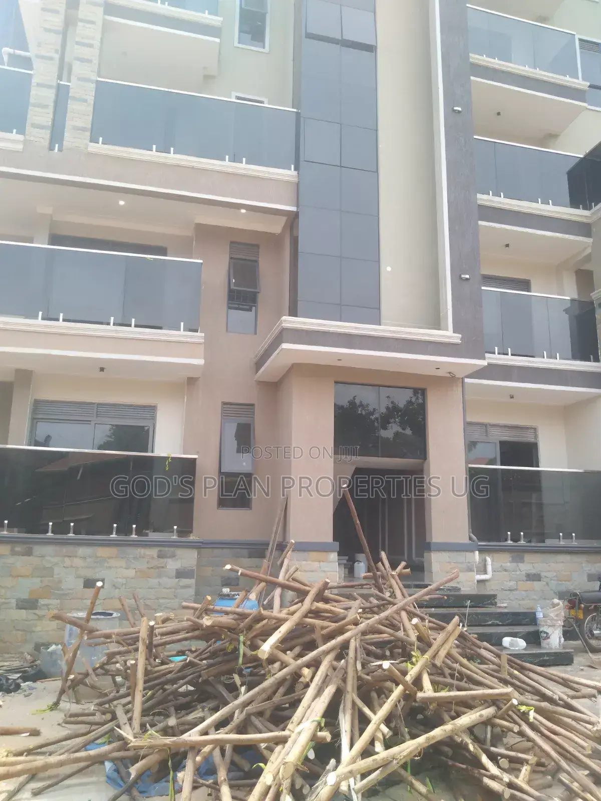 1bdrm Apartment in Muyenga Estate, Central Division for rent