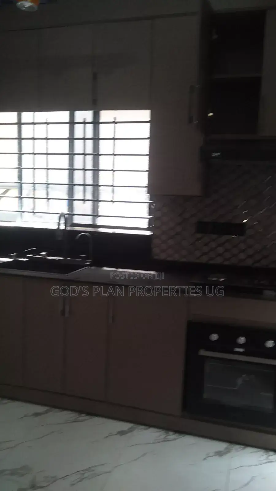 1bdrm Apartment in Muyenga Estate, Central Division for rent