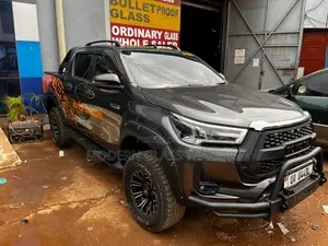 Toyota Hilux Revo Double Cab Deisel 2.4 RWD 2022 Gray