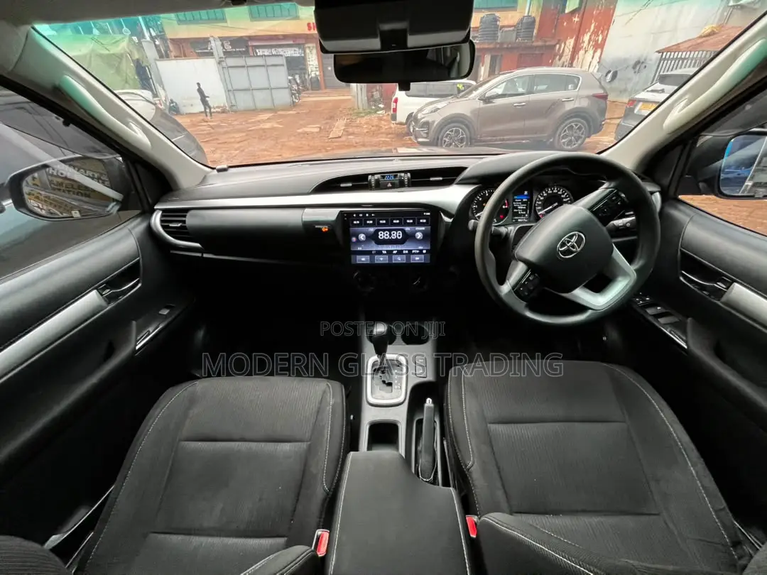 Toyota Hilux Revo Double Cab Deisel 2.4 RWD 2022 Gray