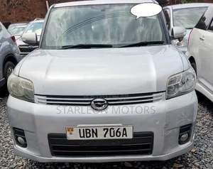 Toyota Corolla Rumion 2010 Silver
