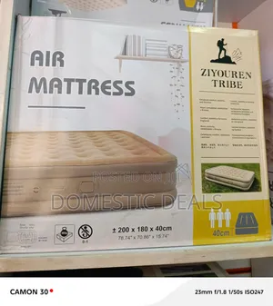 Air Bed, Inflatable Mattress W/Built-in Electric Pump 200x 150x 40 Cm