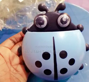 Tooth Brush Holder