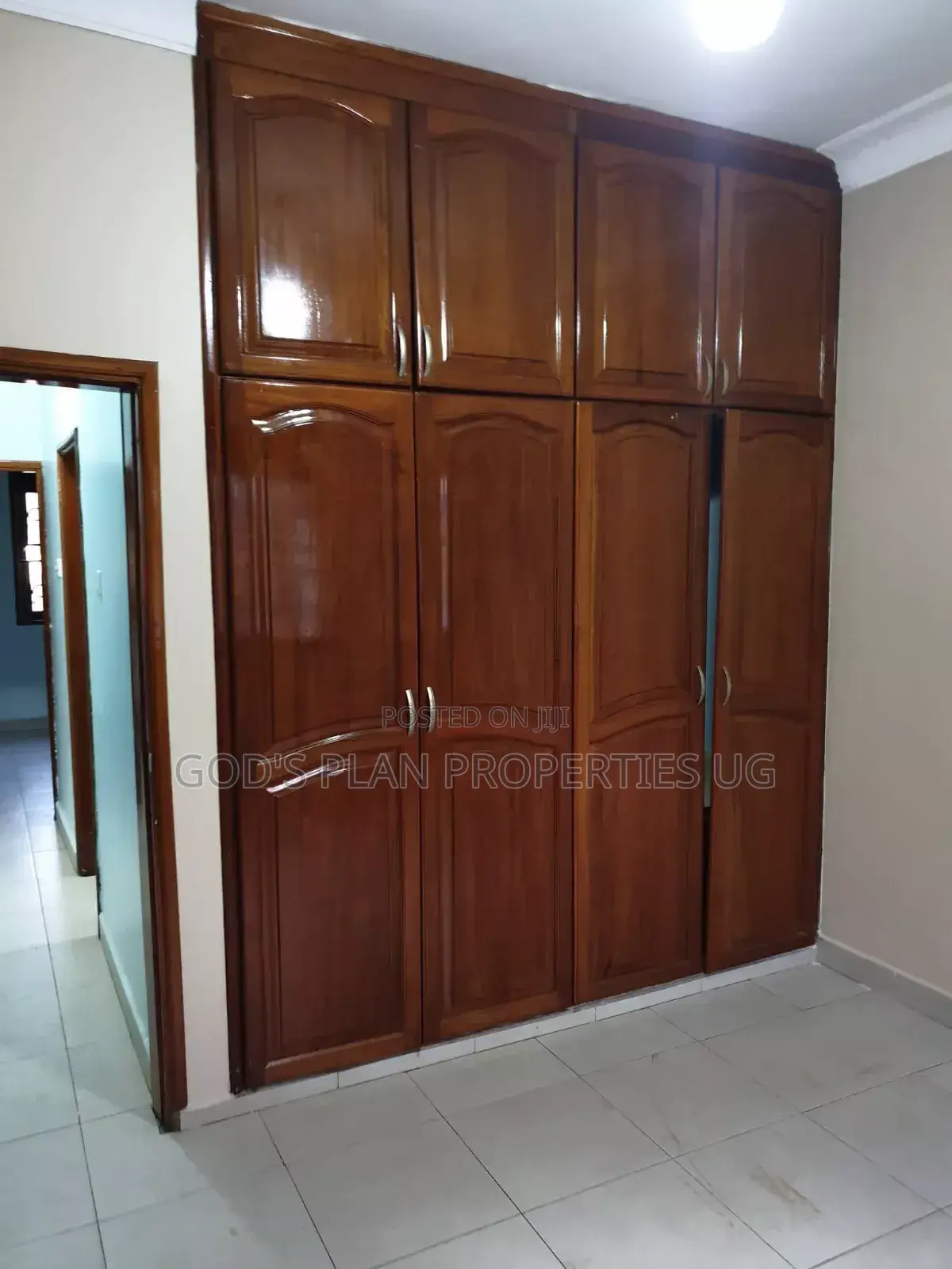 3bdrm Apartment in Nsambya, Central Division for rent