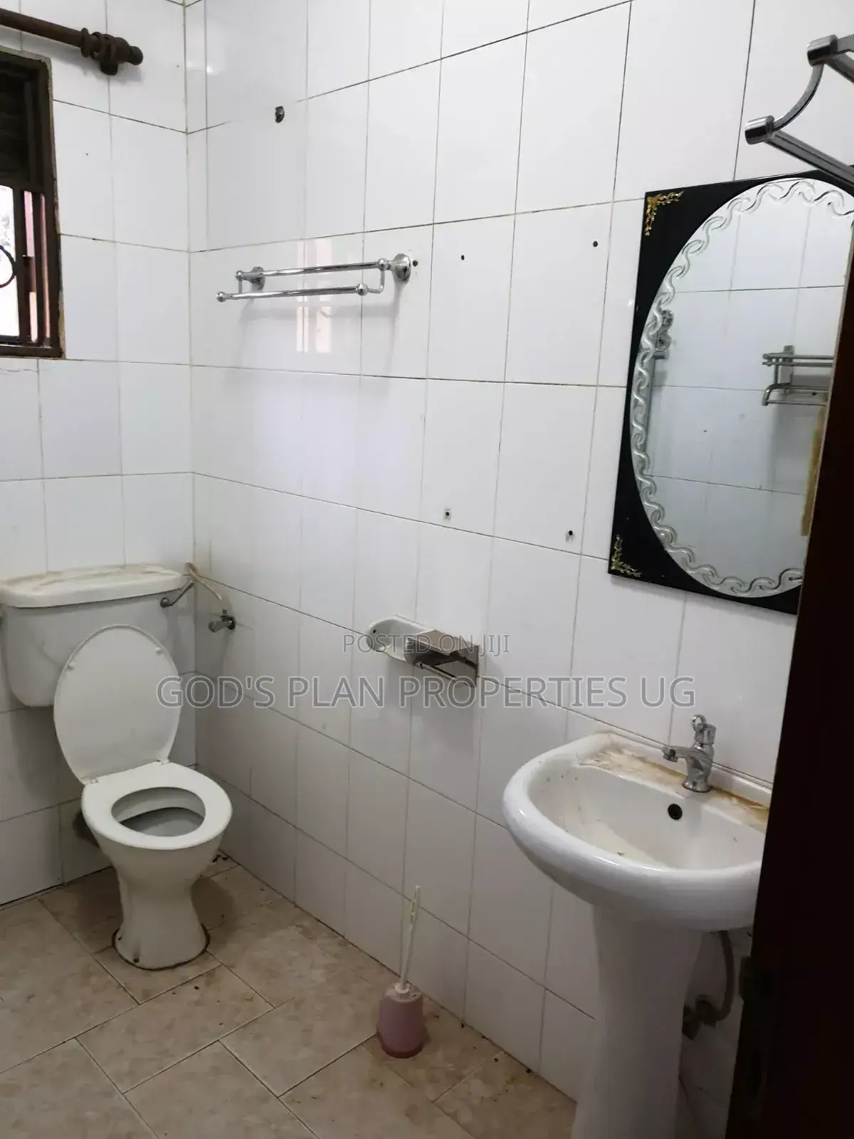 3bdrm Apartment in Nsambya, Central Division for rent