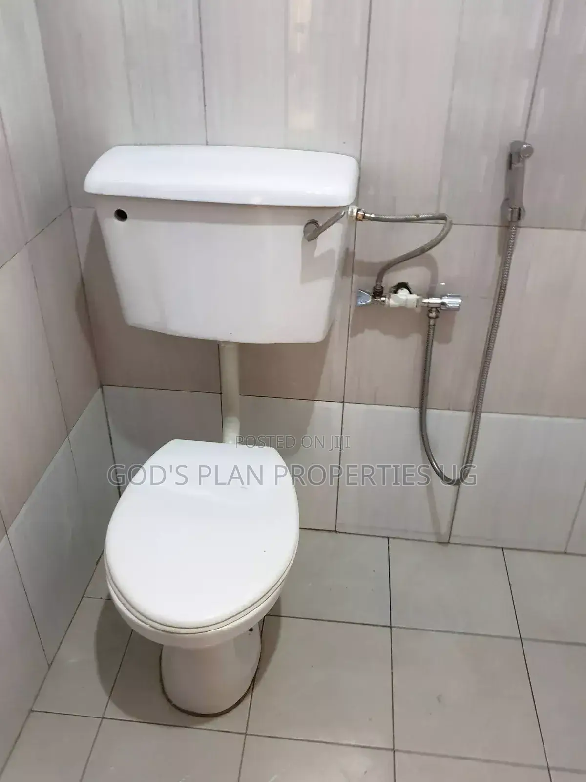 3bdrm Apartment in Nsambya, Central Division for rent