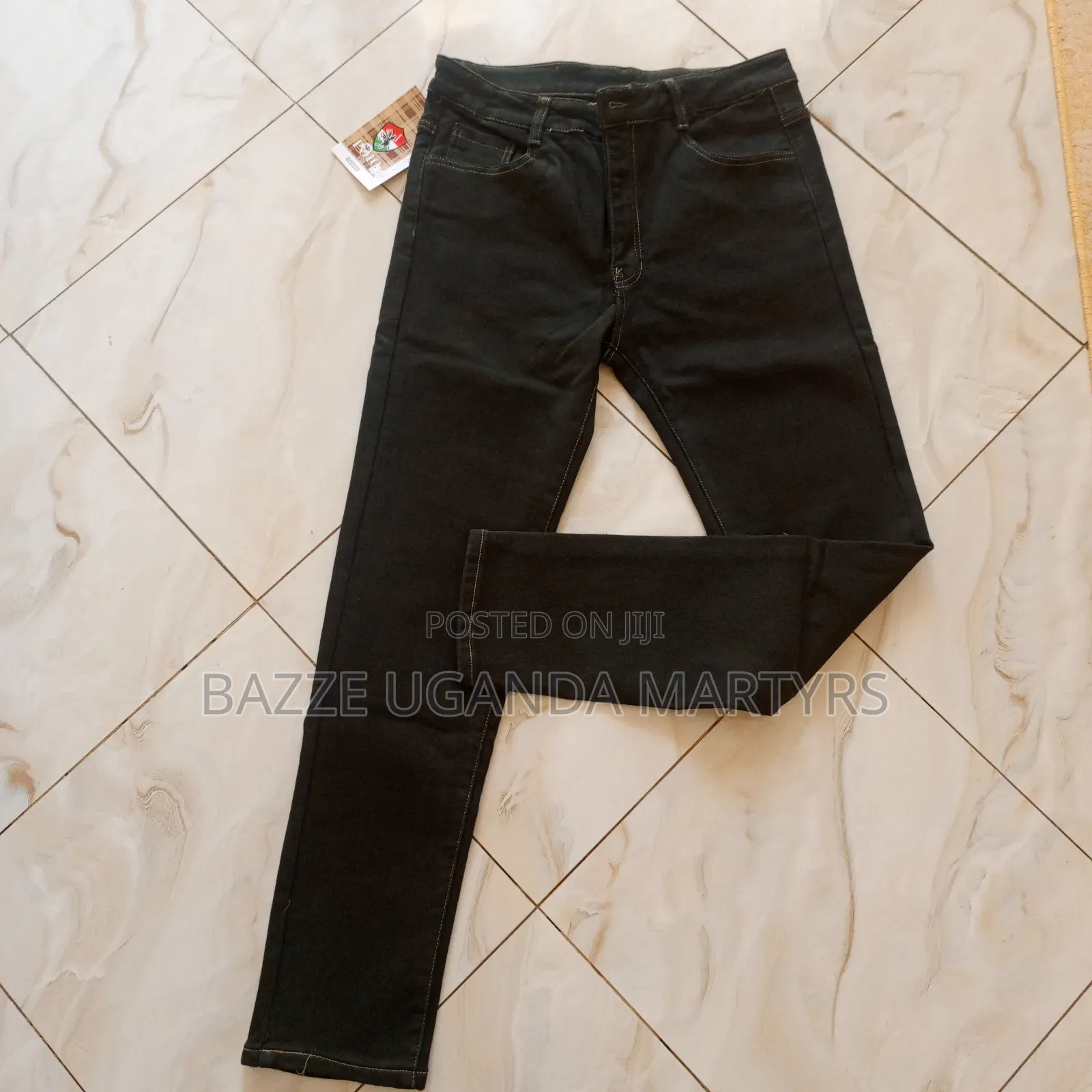 POIO Jeans