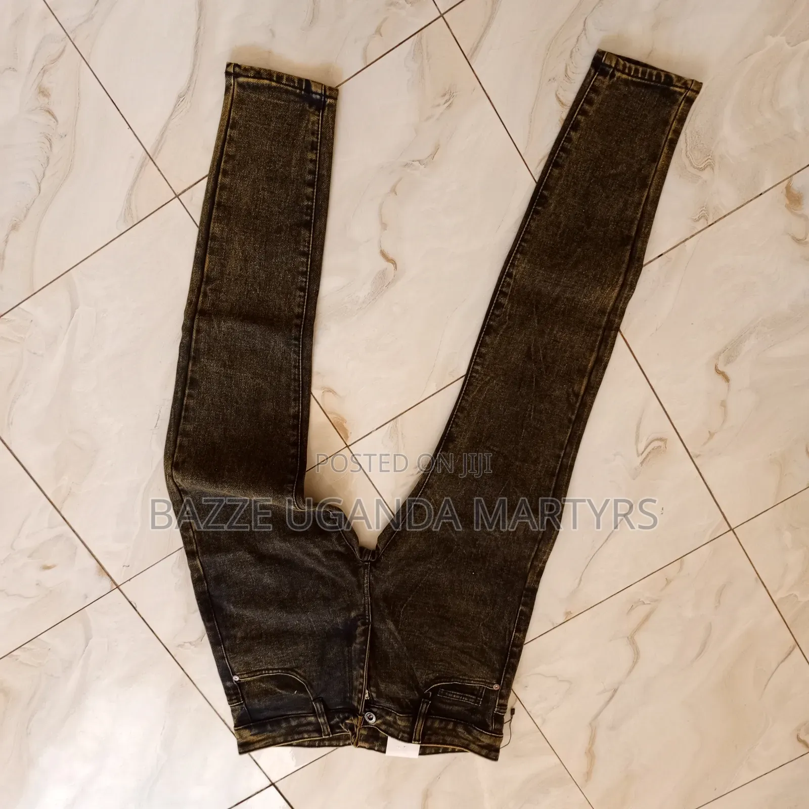 POIO Jeans