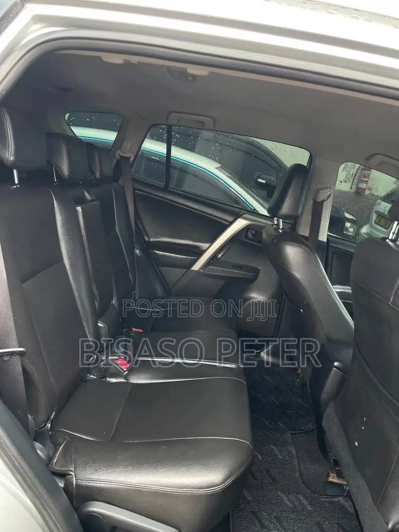 Toyota RAV4 2015 Gray