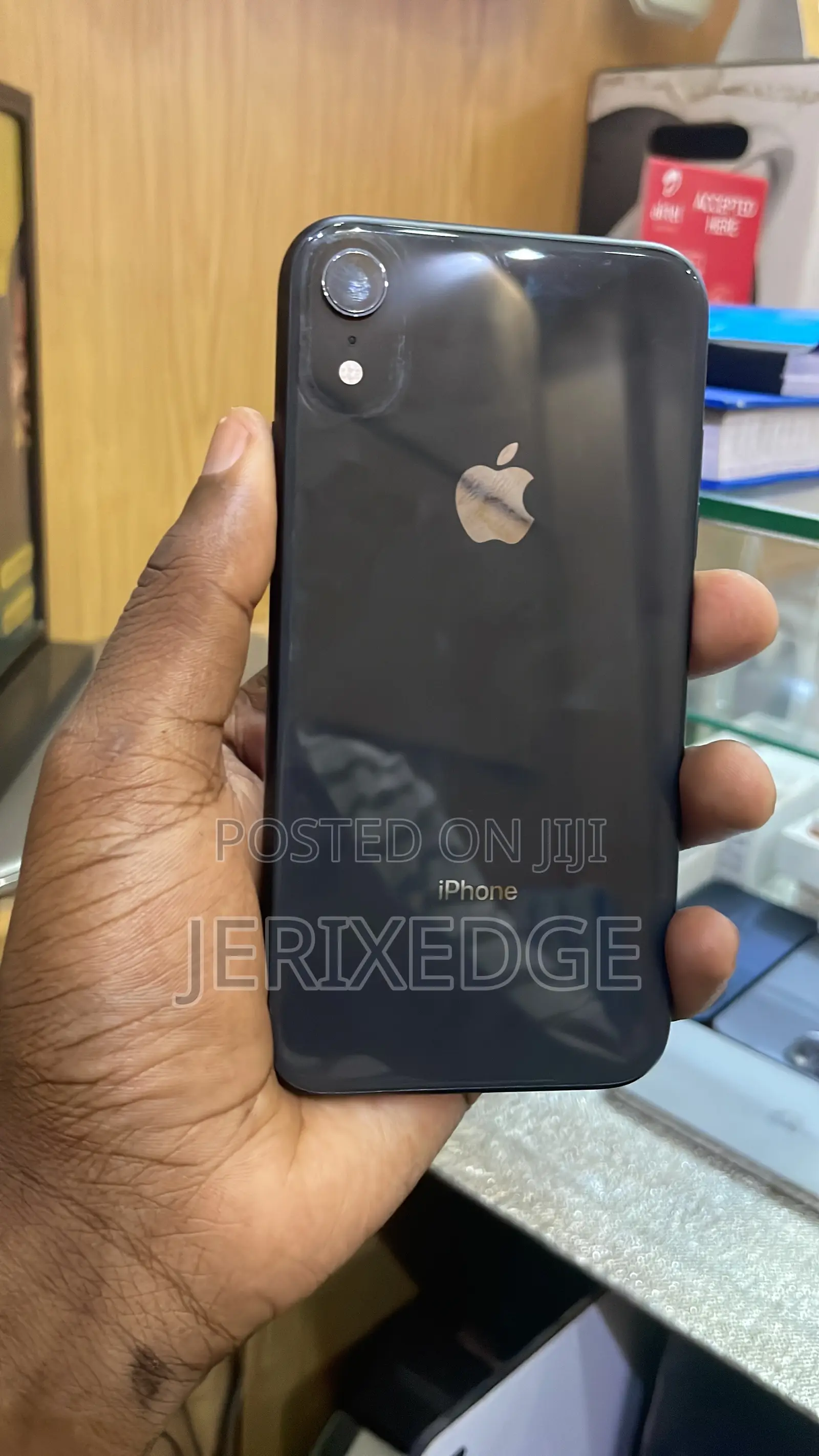 Apple iPhone XR 64 GB Black