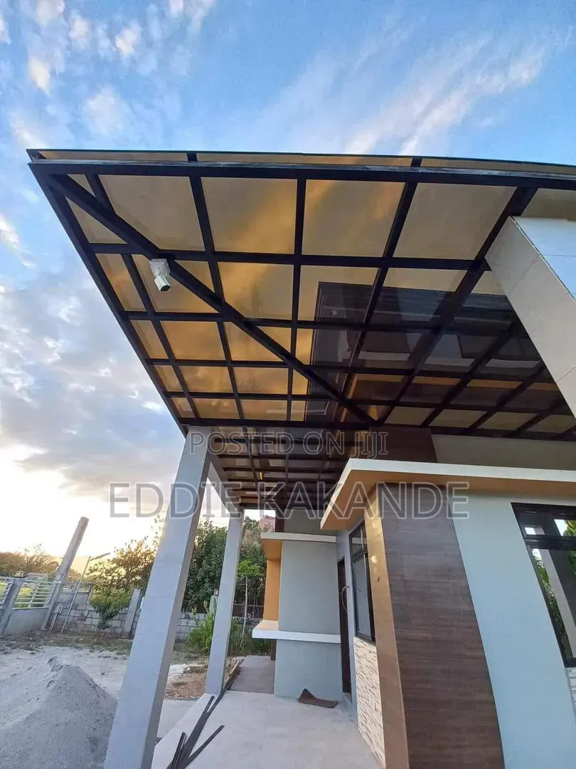 Polycarbonate Sheets for Pergolas and Patios