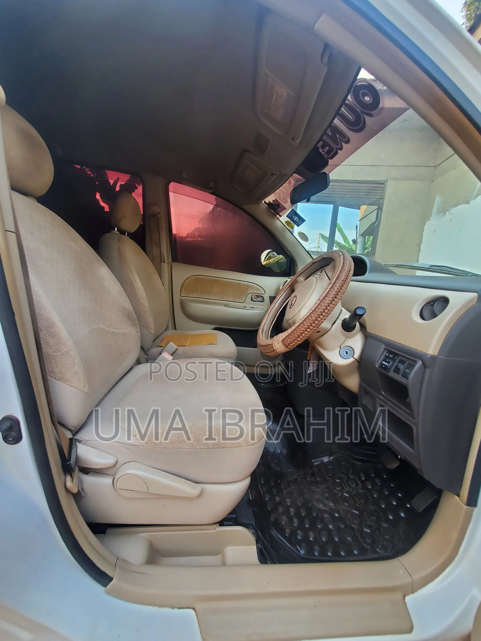 Toyota Sienta 2006 White