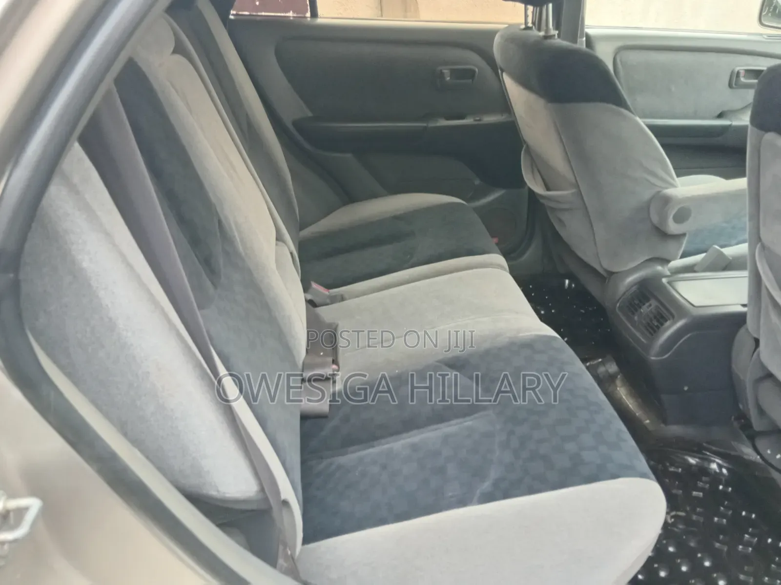 Toyota Allex 2000 Black