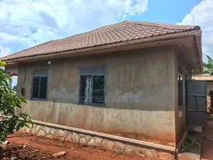 2bdrm House in Division A for sale