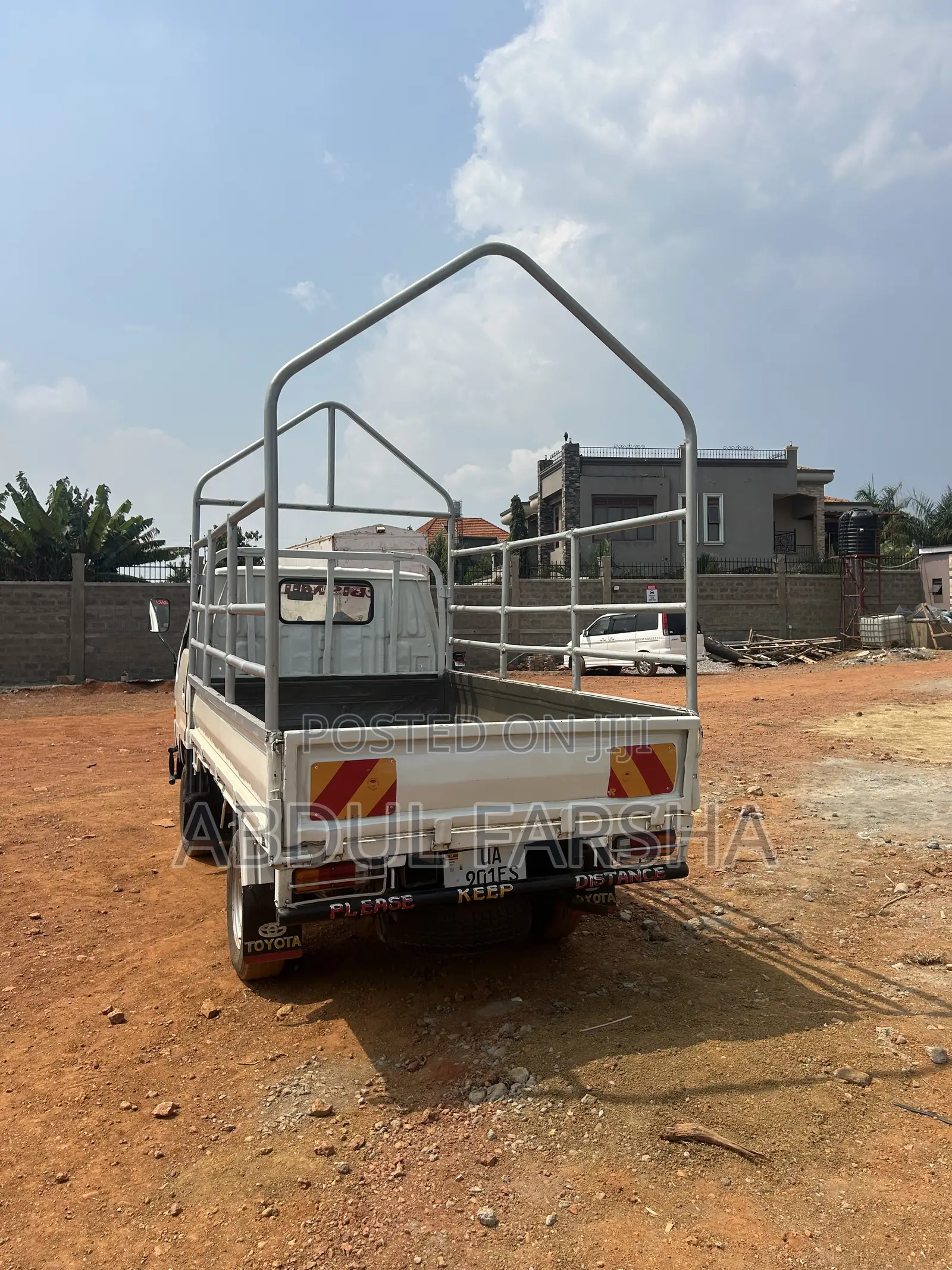 Toyota HiAce 1998 White
