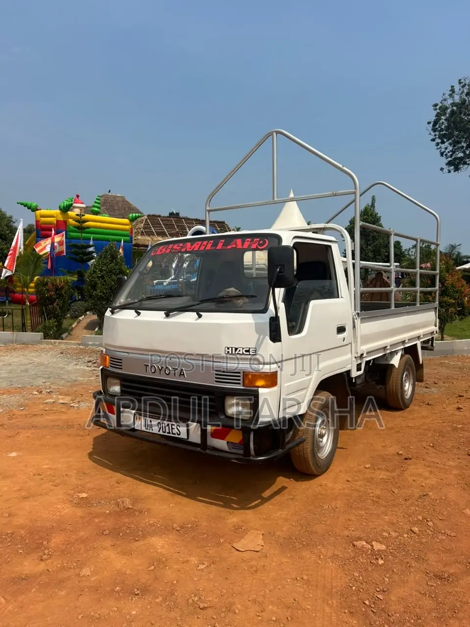 Toyota HiAce 1998 White