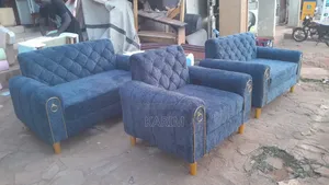 Buttons and Line Sofa Set
