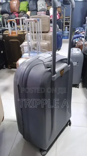 Extra Large Traveller's Choice Suitcase
