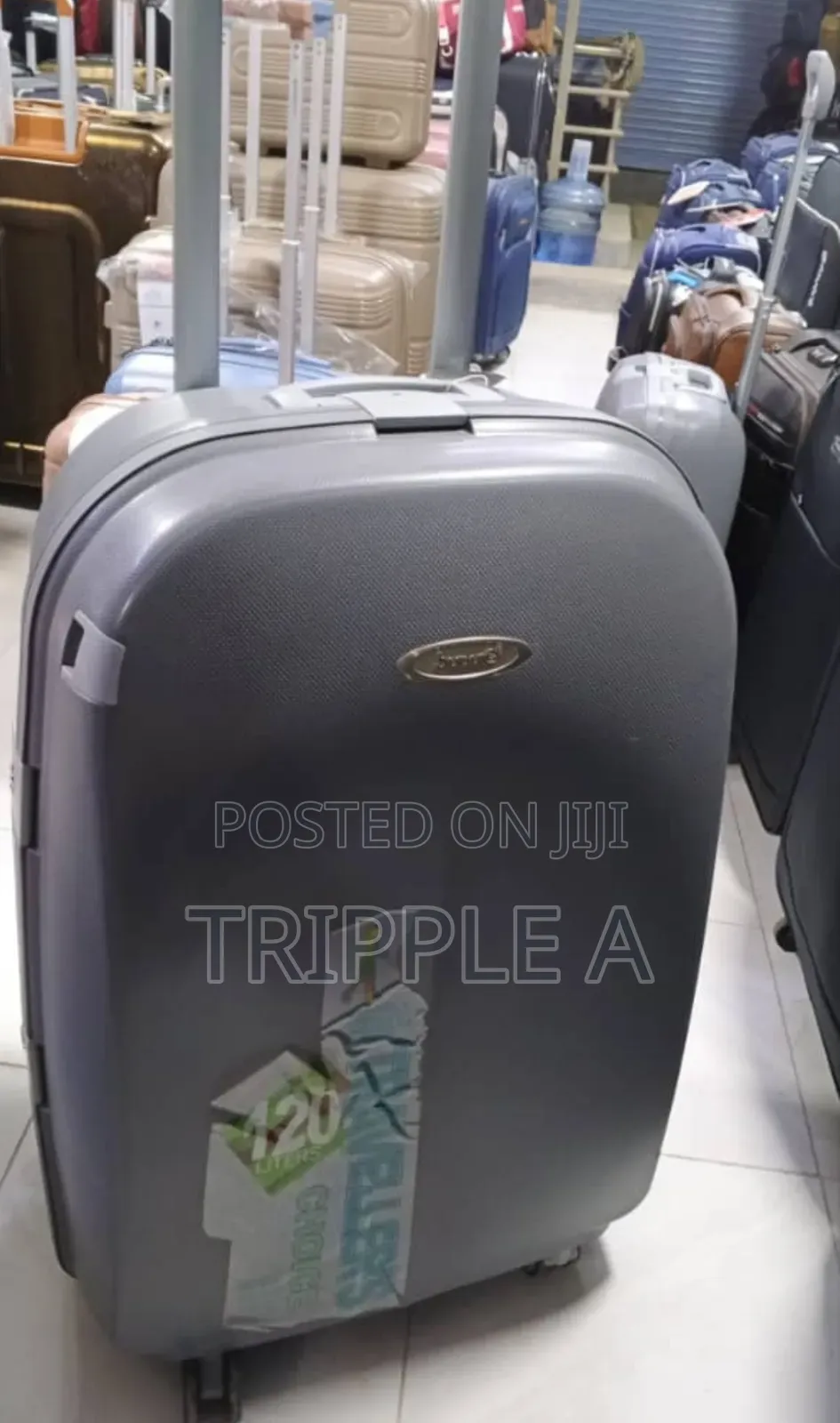 Extra Large Traveller's Choice Suitcase