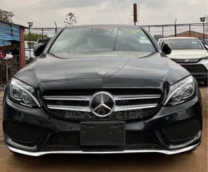 Mercedes-Benz C200 2018 Black