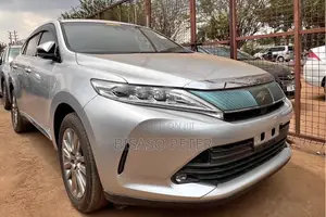 Toyota Harrier 2017 Black