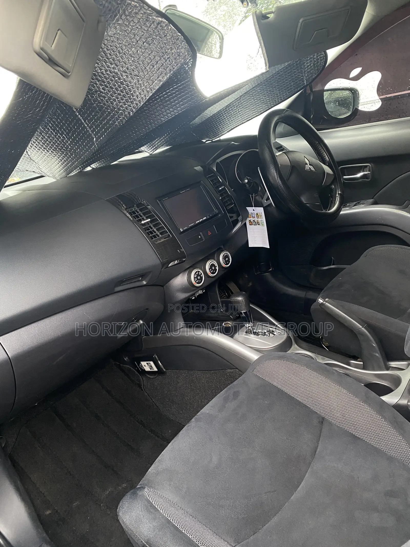 Mitsubishi Outlander ES 2010 White