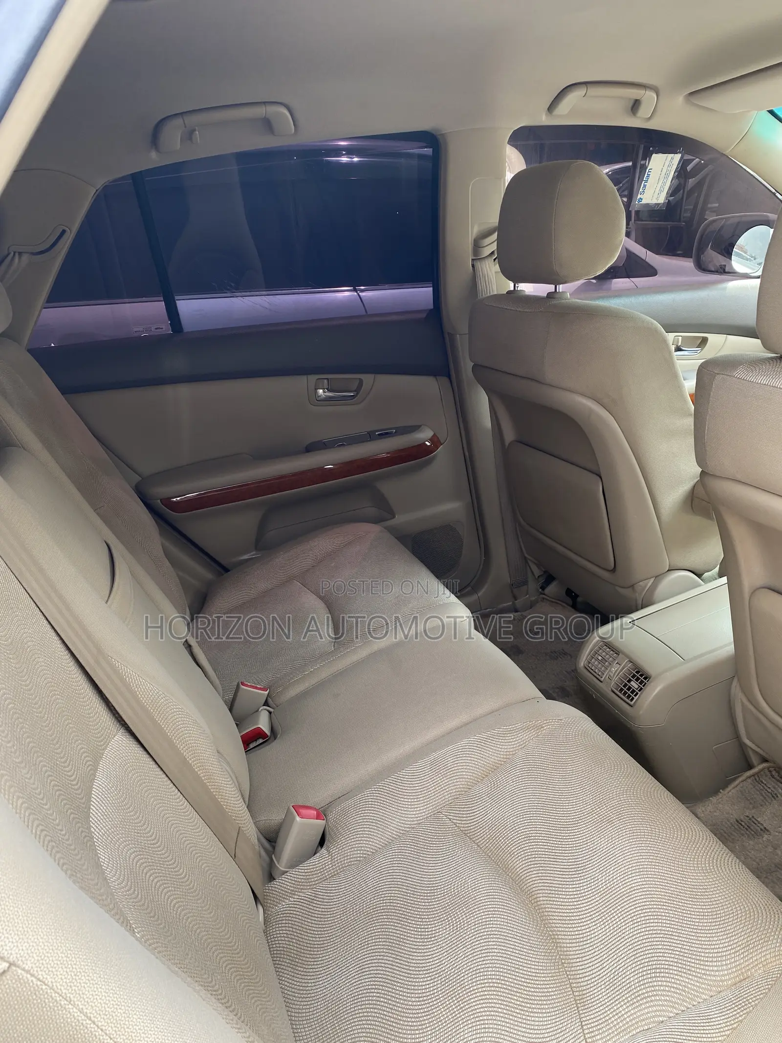 Toyota Harrier 2.4 4WD 2011 White