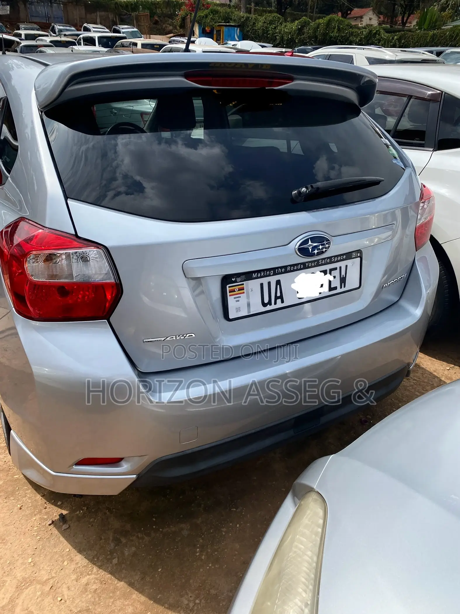 Subaru Impreza 2.0i PZEV 4dr Hatchback AWD (2.0L 4cyl 5M) 2014 Gray