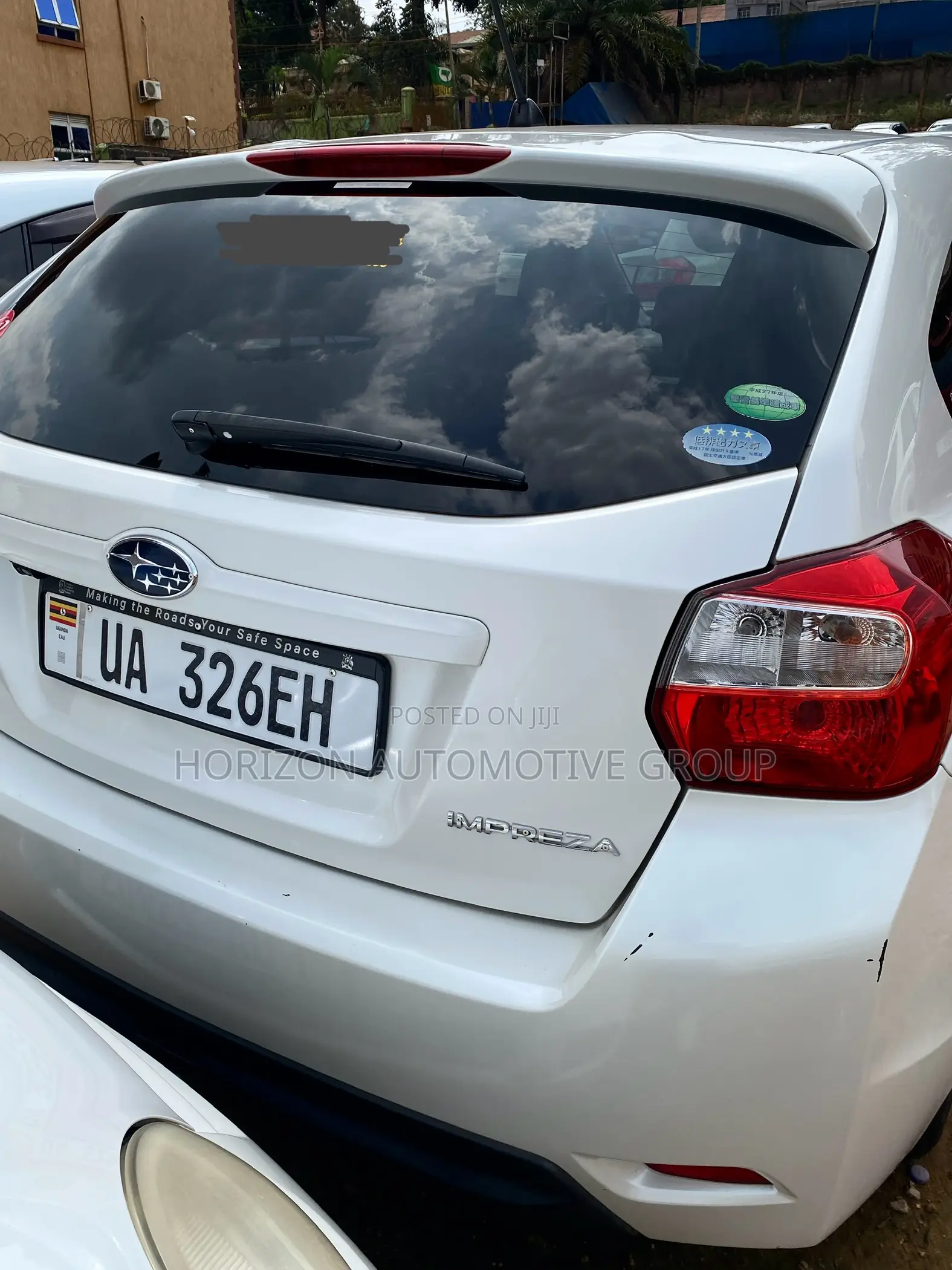 Subaru Impreza 2.0i Limited PZEV 4dr Hatchback AWD (2.0L 4cyl CVT) 2014
