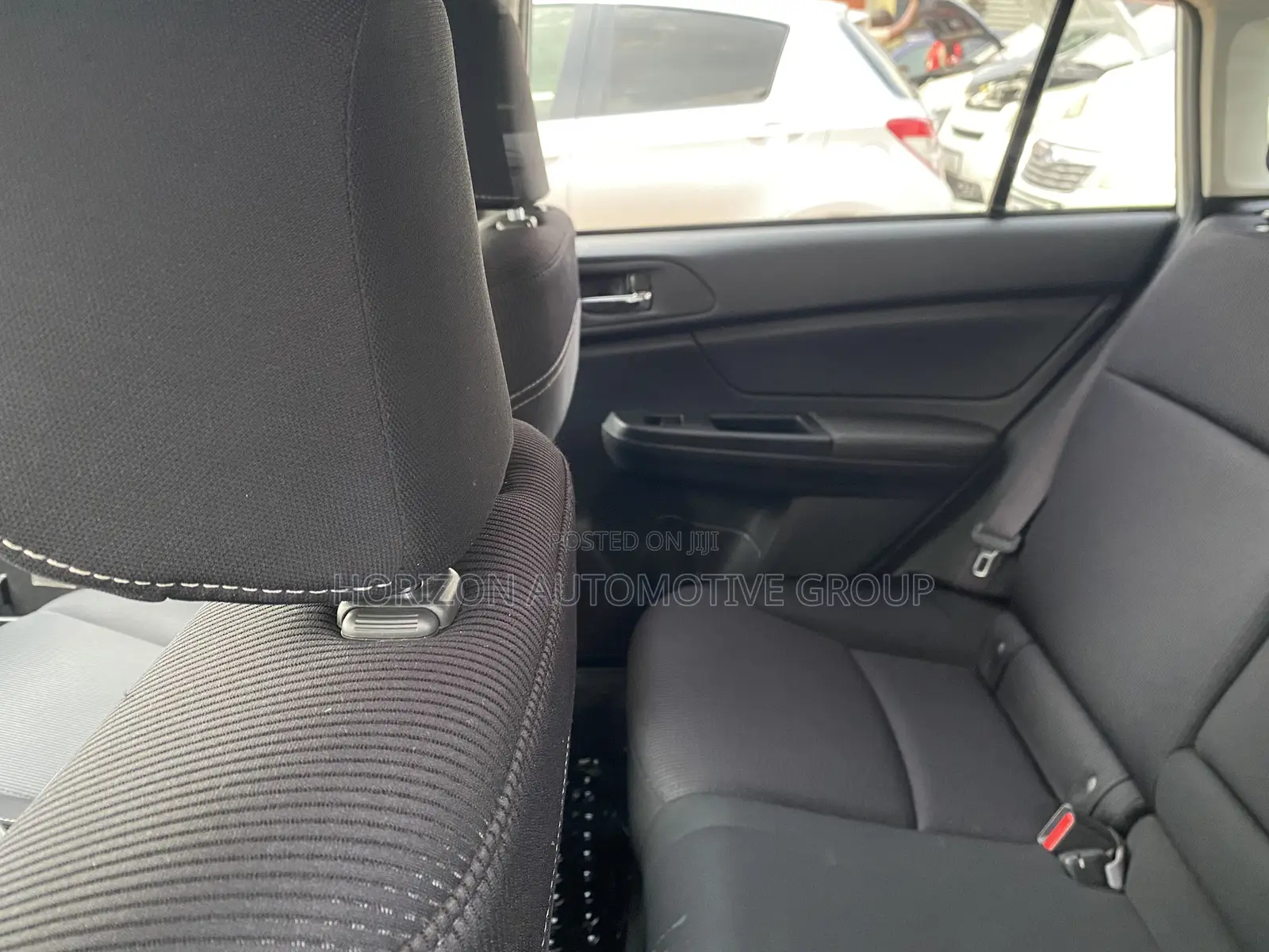 Subaru Impreza 2.0i Limited PZEV 4dr Hatchback AWD (2.0L 4cyl CVT) 2014