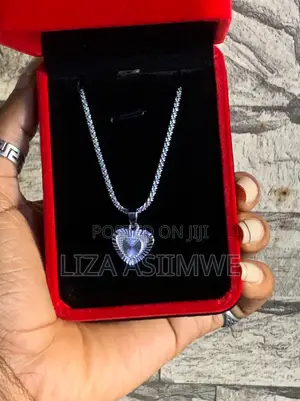 Heart Pendant Necklaces