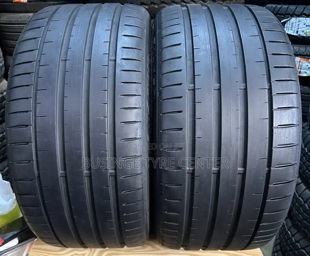 265/35zr18 97Y Falken Japan Used Tires Good Condition