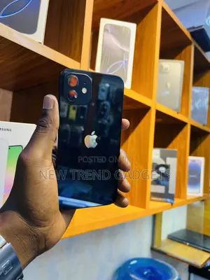 Apple iPhone 12 64 GB Black