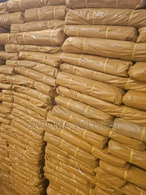 18x18ft Yellow Tarpaulin Center