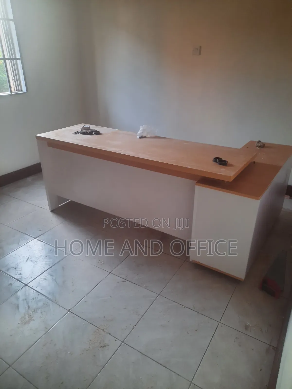 Ceo Office Desk Executive Simple Modal