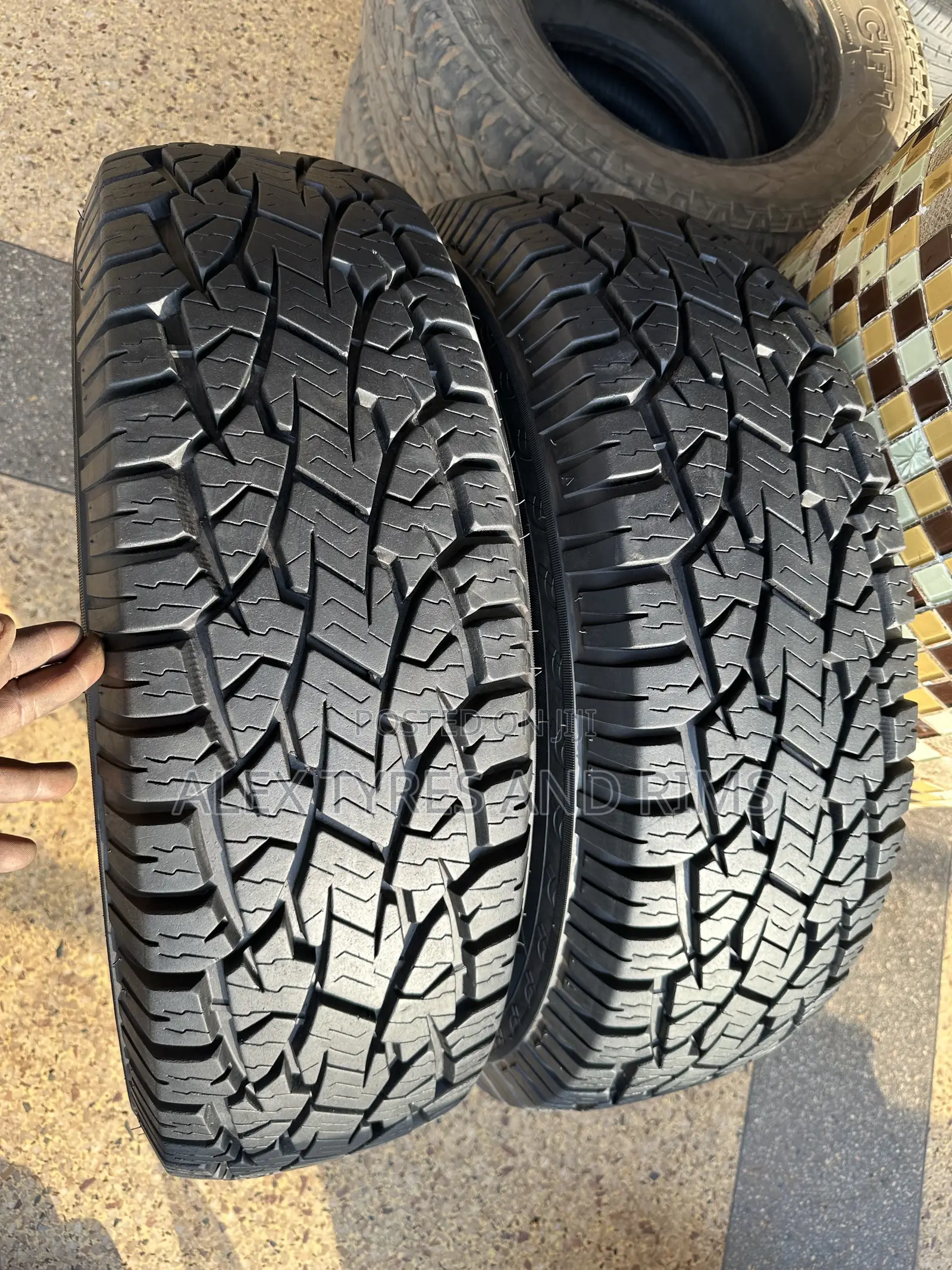 265/75r16 Sunfull Foreign Used Tyres Only One Week Driven
