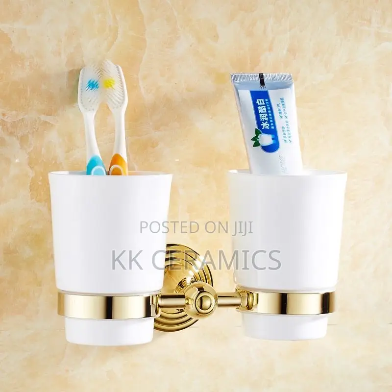 Toothbrush Holder