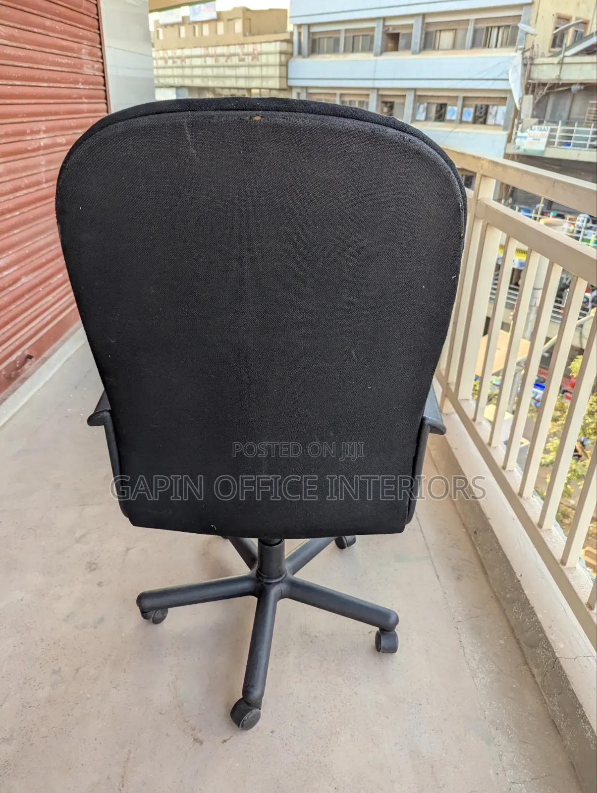 Second Hand Long Back Chair, Fabric, Cheap Offer