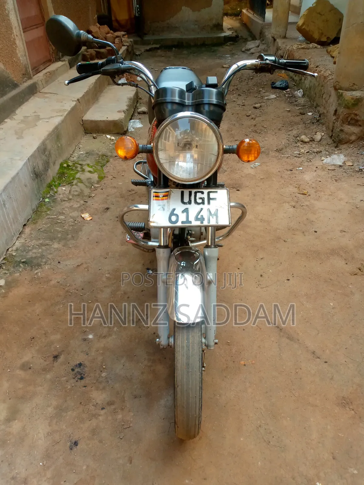 Bajaj Boxer 100 2024 Red