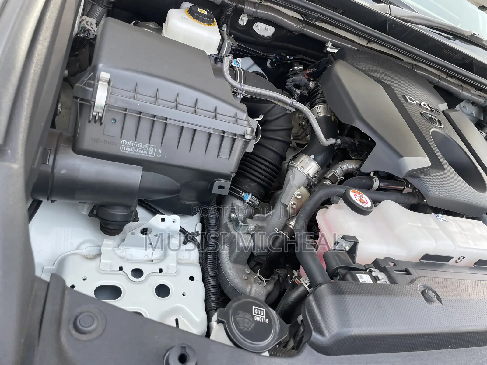 Toyota Land Cruiser Prado 2.8 2022 White