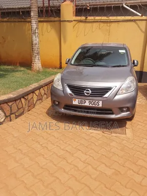 Nissan Latio 1.2 2012 Gray