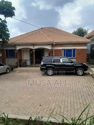 Furnished 12bdrm House in Bunamwaya, Makindye for rent